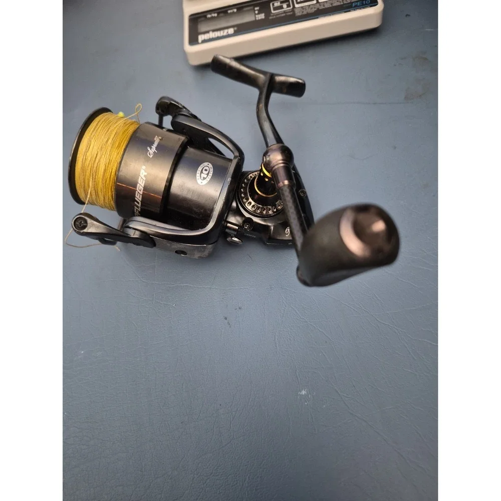 Pflueger Supreme 9240Xt